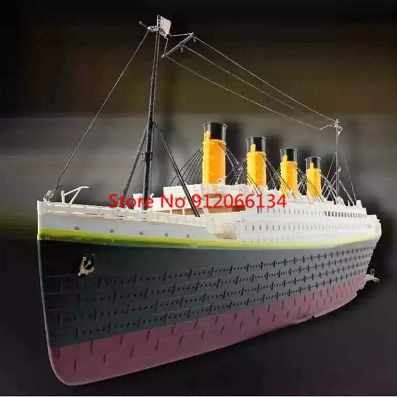  RC Cruise Ship Model With LED Lights Waterproof -  ToylandEU™