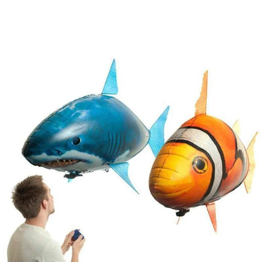 RC Flying RC Shark Toy - Remote Control Air Swimming Fish Adventure - ToylandEU