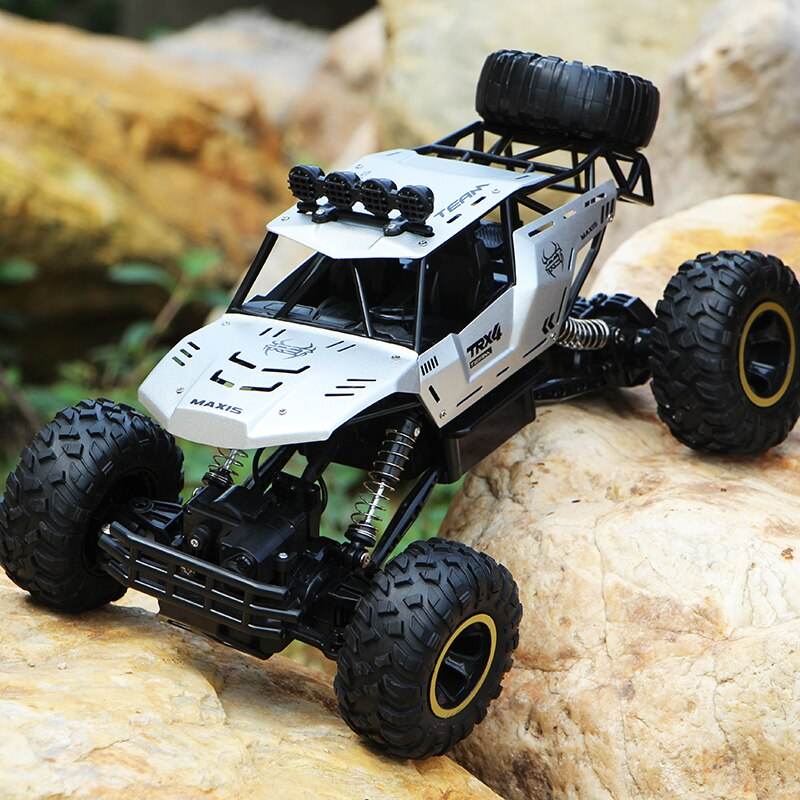 RC High-Performance 4WD RC Car with LED Lights & 2.4G Control System - ToylandEU