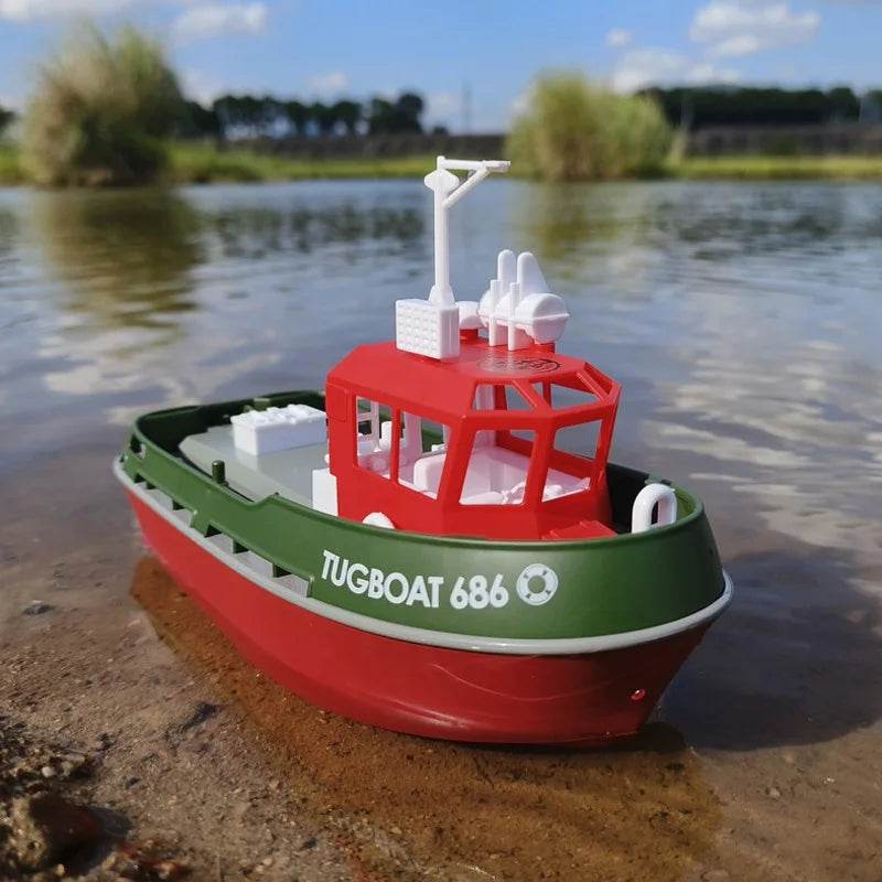 RC High-Power 1:72 Dual Motor Remote Control Tugboat 686 - 2.4GHz RC Fun - ToylandEU