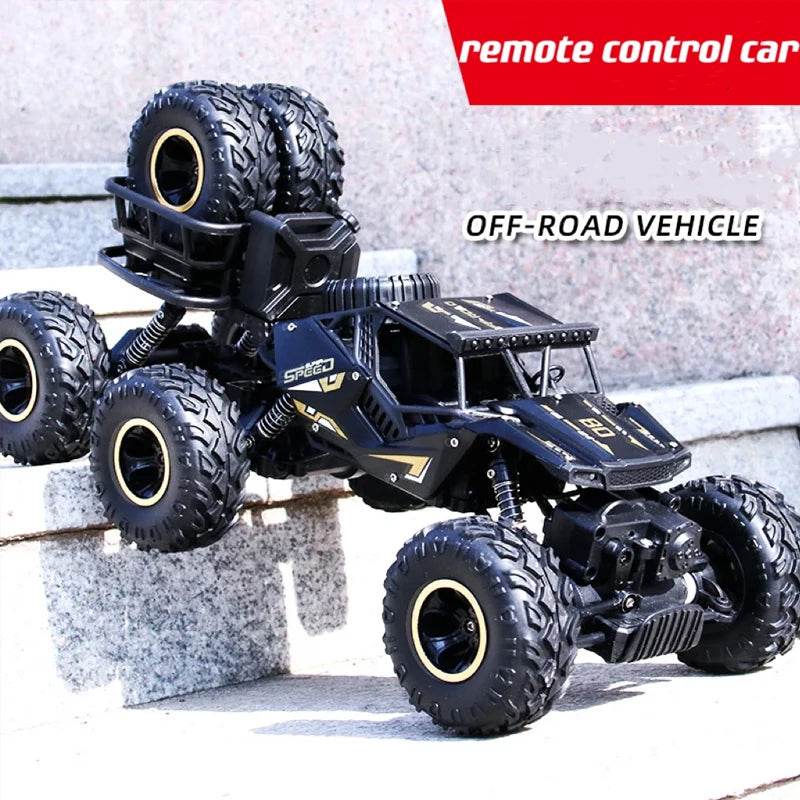 RC High-Speed 2.4G Alloy Off-Road RC Car with Lights and Rechargeable Battery - ToylandEU