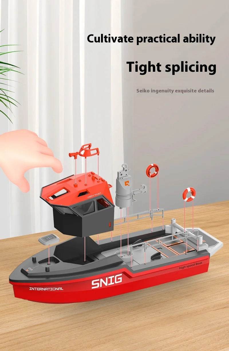 RC High-Speed 2.4G Wireless RC Rescue Tugboat 694 - Remote Control Captain Ship for Kids - ToylandEU