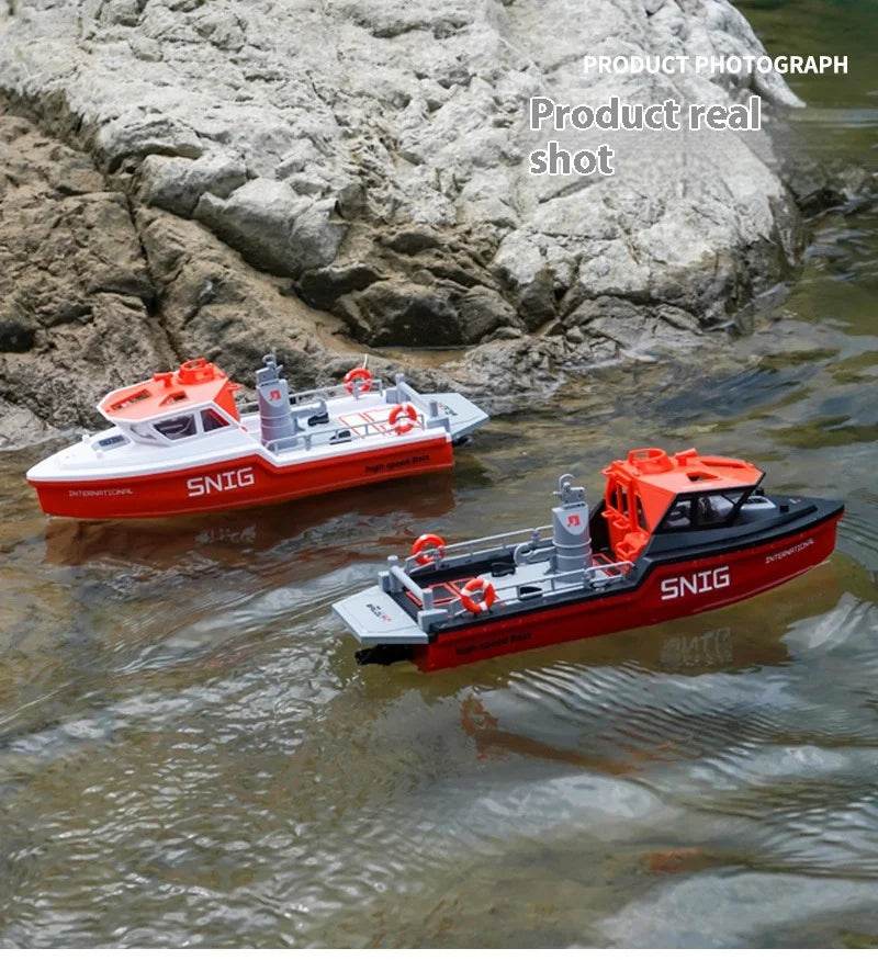 RC High-Speed 2.4G Wireless RC Rescue Tugboat 694 - Remote Control Captain Ship for Kids - ToylandEU