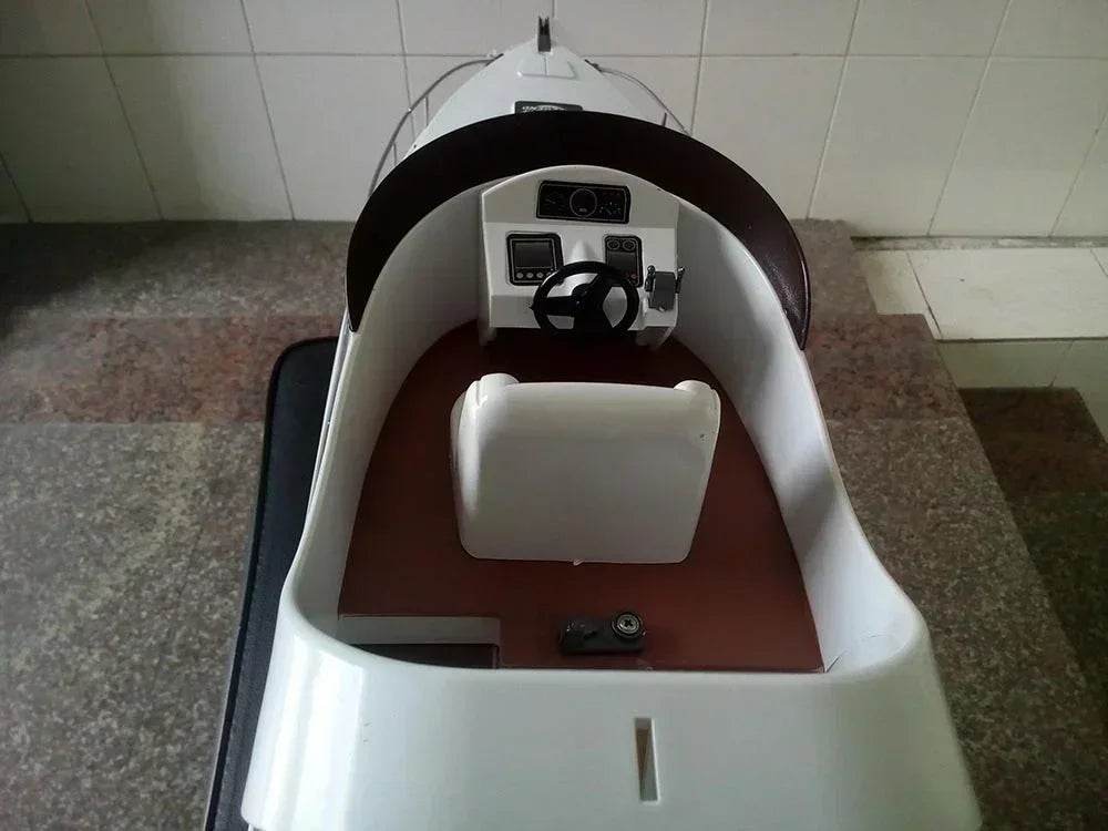 RC High-Speed Luxury Remote Control Yacht Model 3867 - Outdoor Speedboat Gift for Kids - ToylandEU