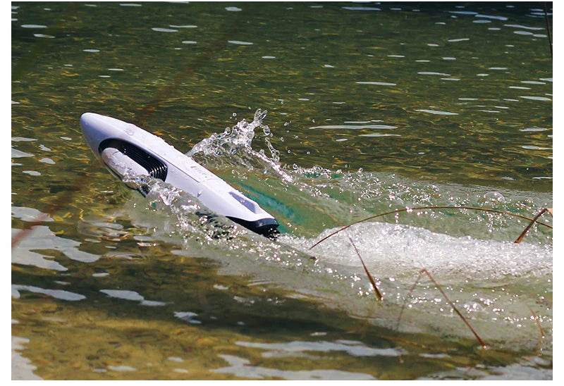 RC High-Speed S2 Remote Control Ship with Double Vortex Spray - Fast Overturning Reset Water Toy for Kids - ToylandEU