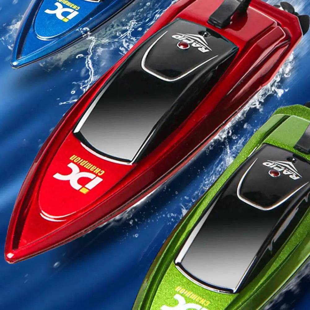 RC High-Speed Waterproof RC Racing Hovercraft Boat for Thrilling Fun - ToylandEU