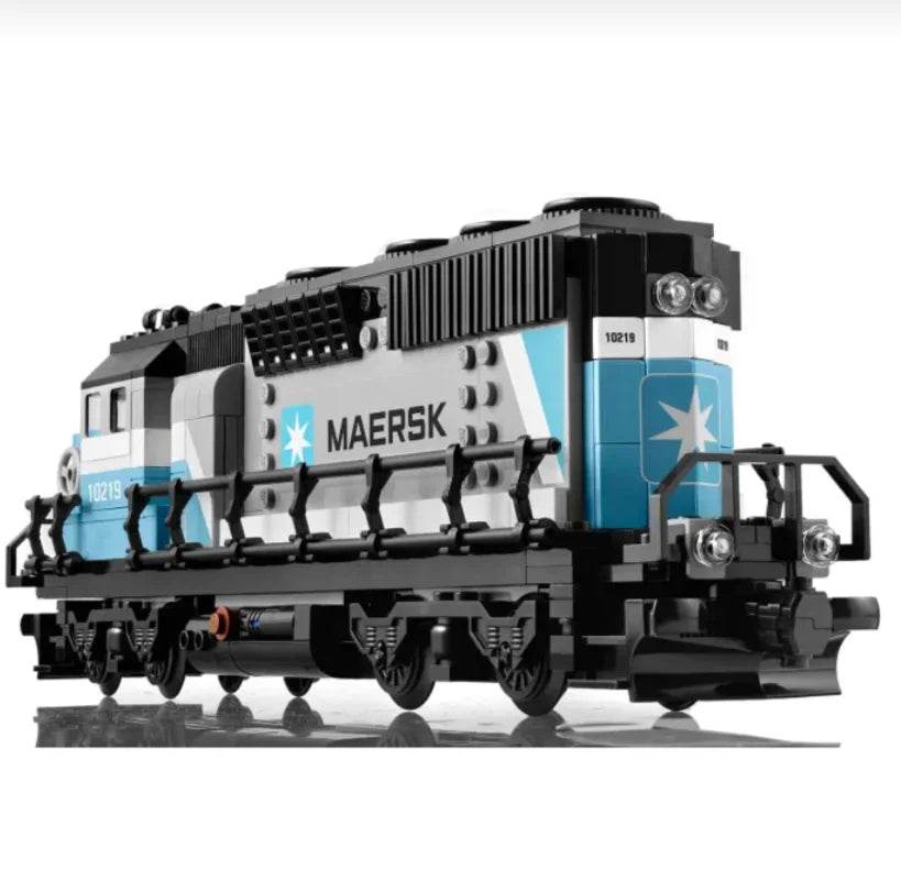 RC RC Maersk Train Building Blocks Set with Fun Minifigures Included - ToylandEU