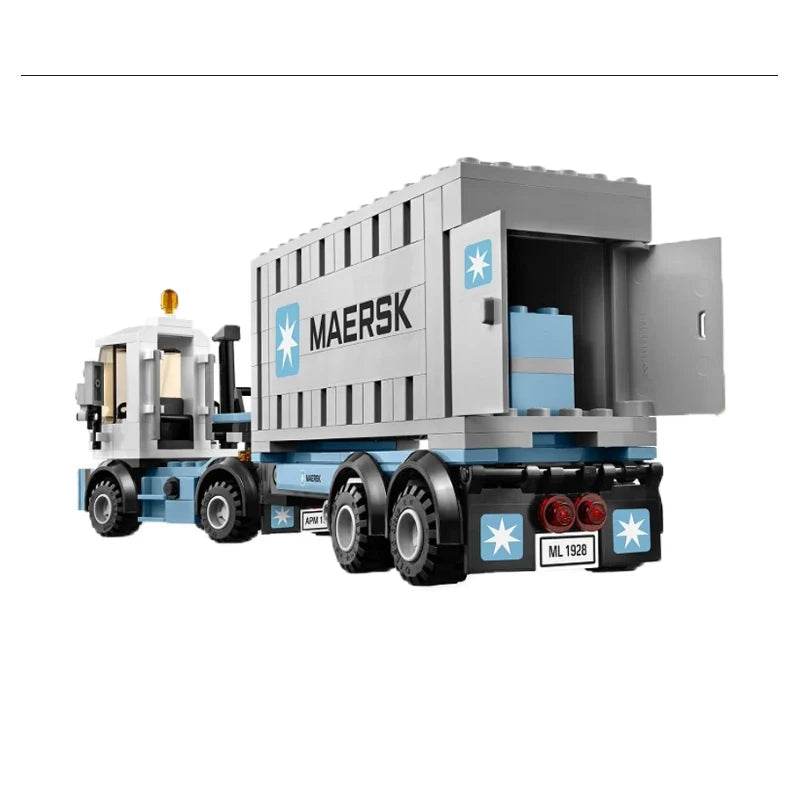 RC RC Maersk Train Building Blocks Set with Fun Minifigures Included - ToylandEU