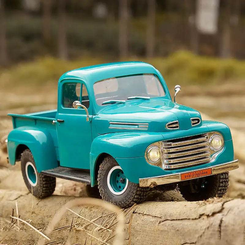 RC Magnum Green 1:18 Retro Off-Road Pickup Truck - Ultimate RC Adventure! - ToylandEU