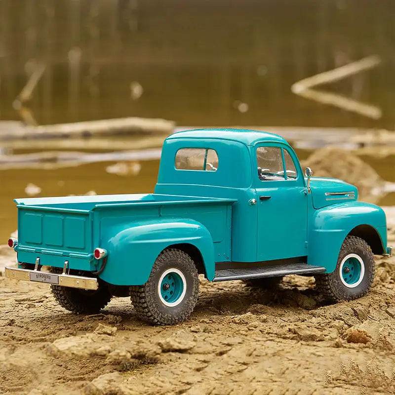 RC Magnum Green 1:18 Retro Off-Road Pickup Truck - Ultimate RC Adventure! - ToylandEU