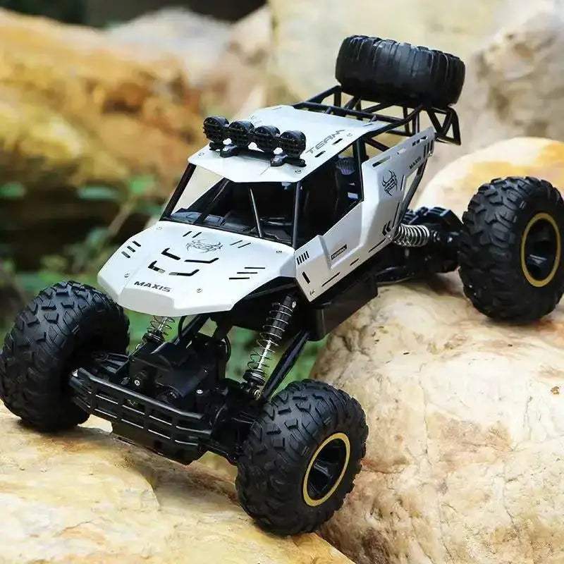 RC Monster Truck Off Road 4WD With Metal Shell LED - ToylandEU