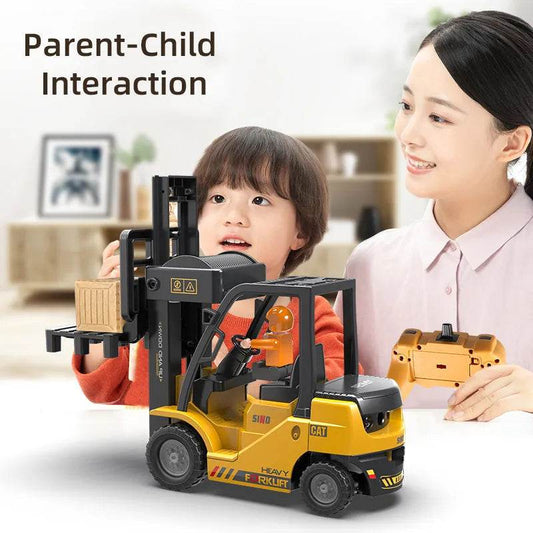 RC Realistic 2.4Ghz Remote Control Forklift Truck for Kids and Adults - ToylandEU