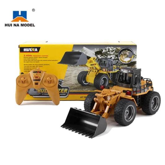 RC Remote Control 1/18 Scale Metal Bulldozer with 6 Channels & 2.4GHz Control - ToylandEU