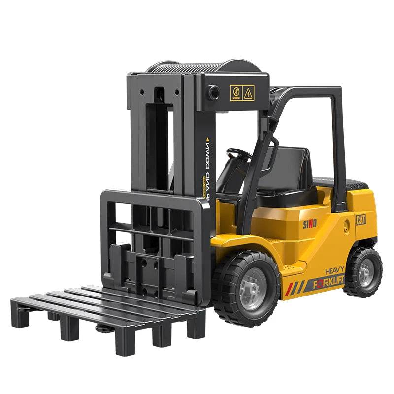 RC Remote Control Engineering Truck with Crane & Forklift - 1:24 Scale - ToylandEU