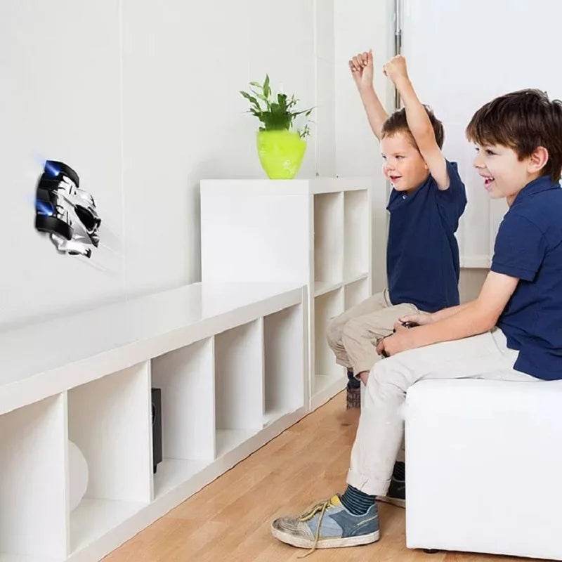 RC Remote-Controlled Climbing Car - Exciting Anti-Gravity Racing Toy for Kids - ToylandEU