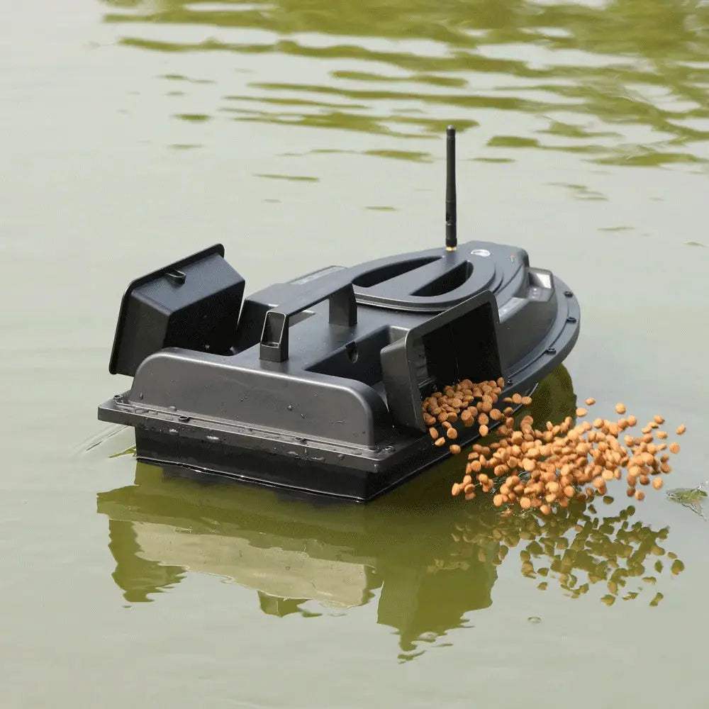 RC Speedboat Remote Control Boat With Turn Signals - ToylandEU