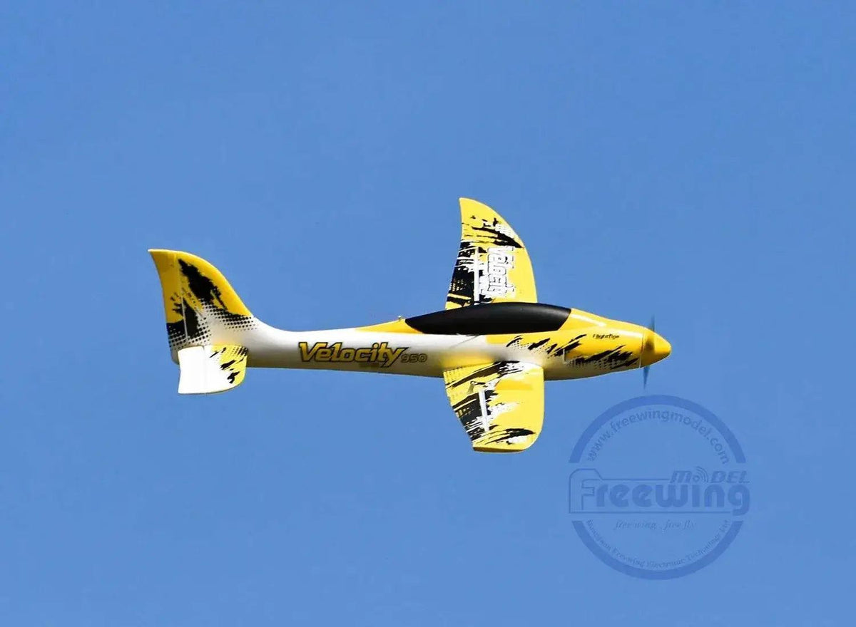  RC Freewing Velocity Patrol Racing RC Airplane - Fixed Wing Model with 6 Channels -  ToylandEU™