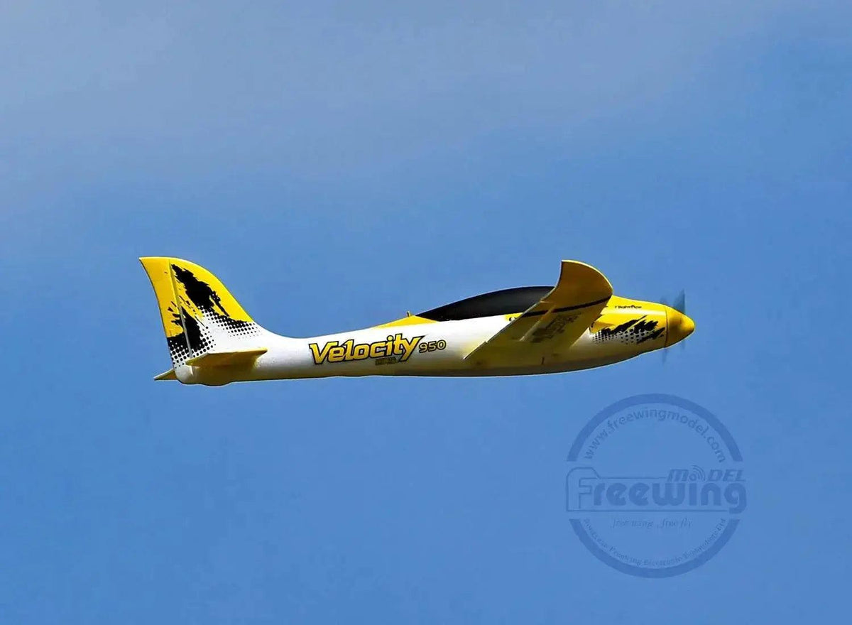 RC Freewing Velocity Patrol Racing RC Airplane - Fixed Wing Model with 6 Channels -  ToylandEU™