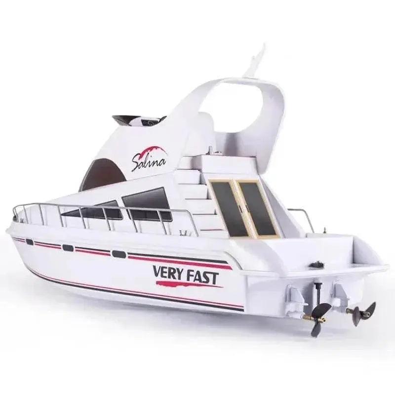  RC High-Speed  3867 Luxury Remote Control Yacht - Ultimate Gift Toy for Kids and Adults -  ToylandEU™