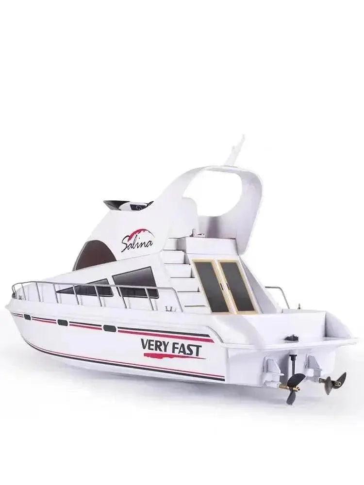  RC High-Speed Luxury Remote Control Yacht Model 3867 -  Outdoor Speedboat Gift for Kids -  ToylandEU™