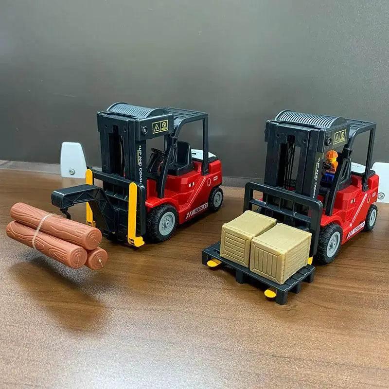  RC Ultimate 11-Channel Dual Function RC Forklift & Crane Truck Toy - Designed for Adventure -  ToylandEU™