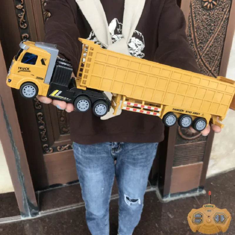 RC Ultimate Electric RC Dump Truck Tractor for Exciting Transport Play - ToylandEU
