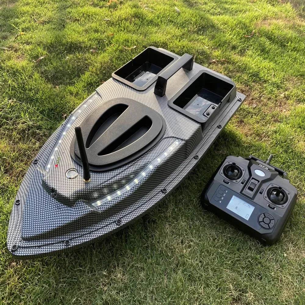 RC V900 GPS Remote Control Bait Boat with 40 Fishing Points, 500M Range, 2 Hoppers, and 1.5KG Weight - Ideal for Night Fishing - ToylandEU