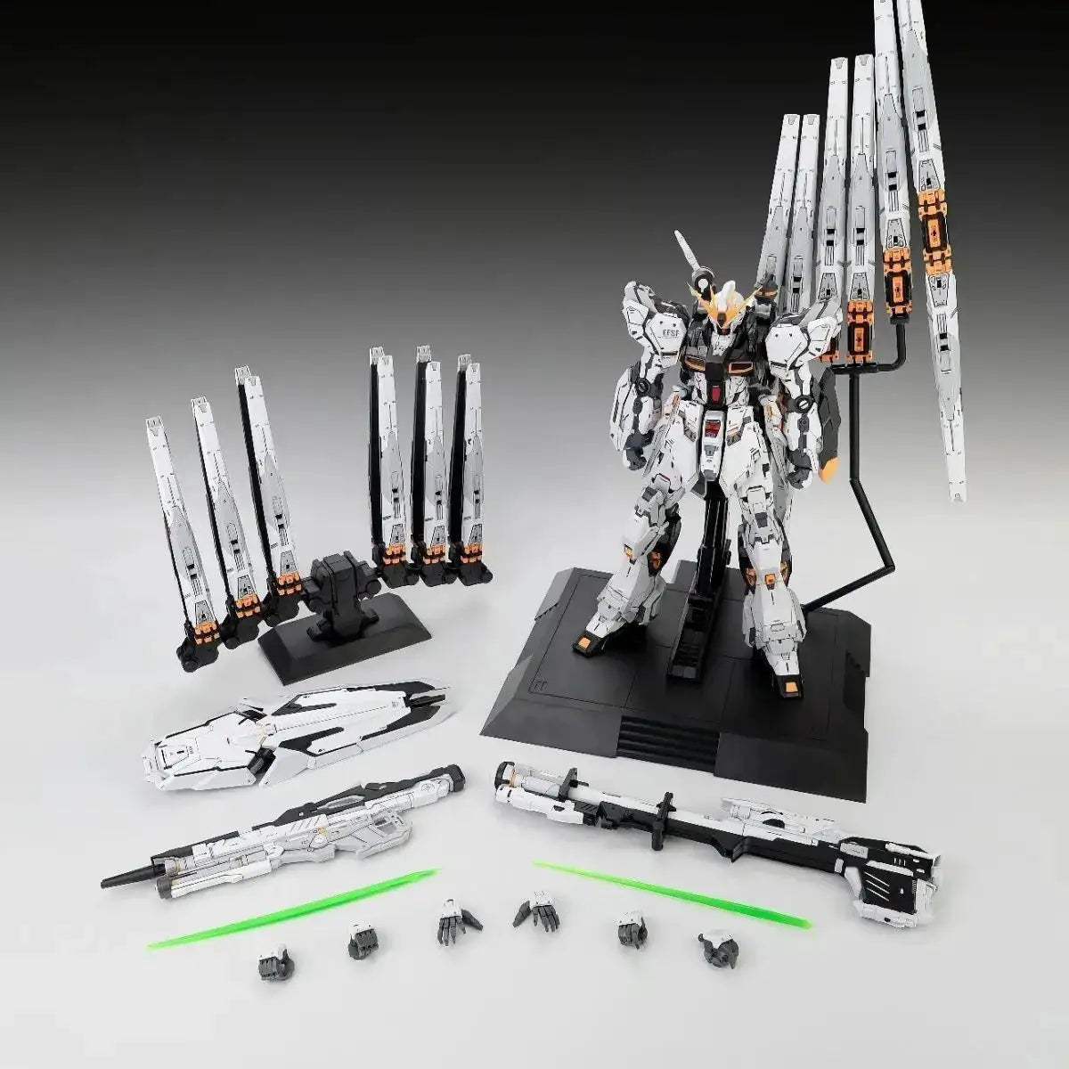 RX-93 Nu Fighter Action Figure Model Kit 1/100 Scale Precision - ToylandEU