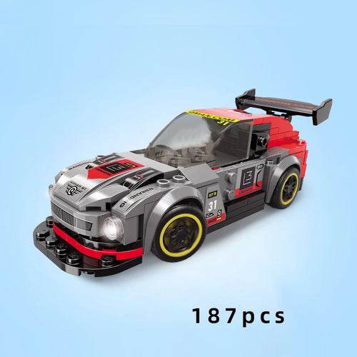 Race into Action: Formula 1 Speed Champions Building Kit - ToylandEU