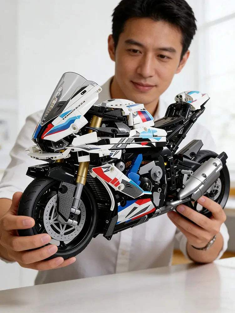  Racing Motorcycle Building Blocks Set 1900 Pcs Lego -  ToylandEU™