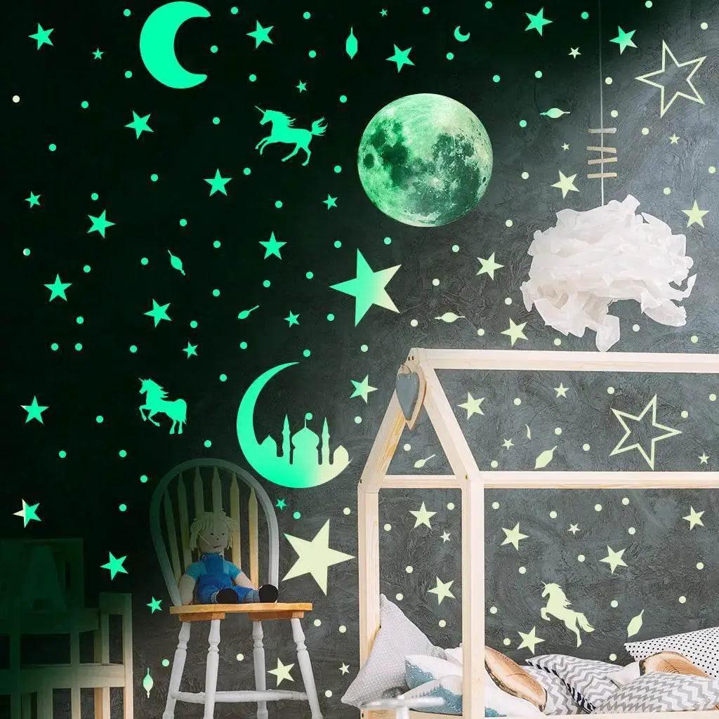  Radiant Moon And Stars Glow Wall Stickers Toyland EU -  ToylandEU™