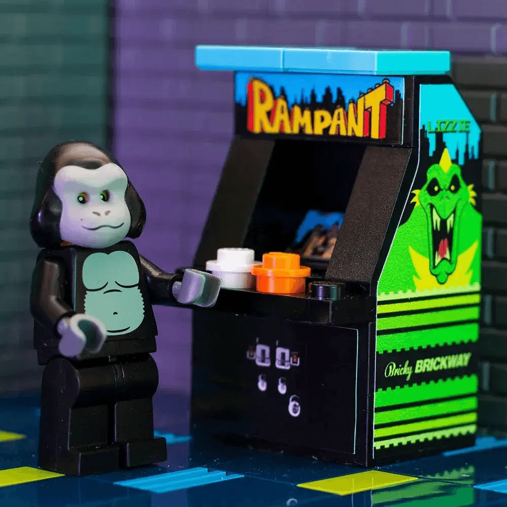 Rampant - B3 Customs Arcade Machine made using LEGO parts - ToylandEU