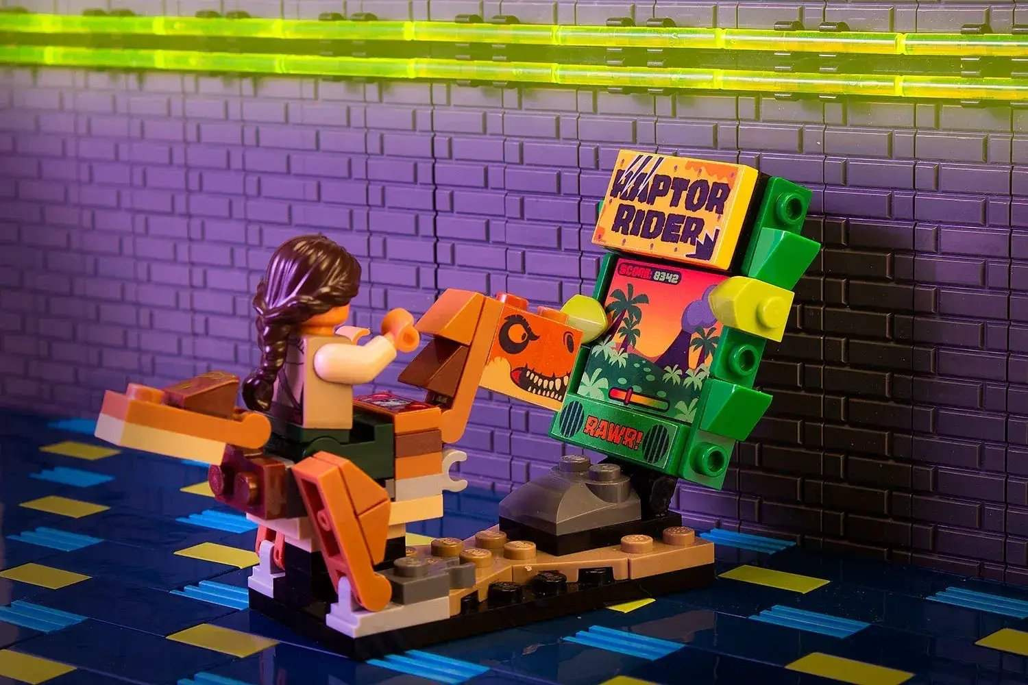 Raptor Rider - B3 Customs Arcade Game made using LEGO parts - ToylandEU