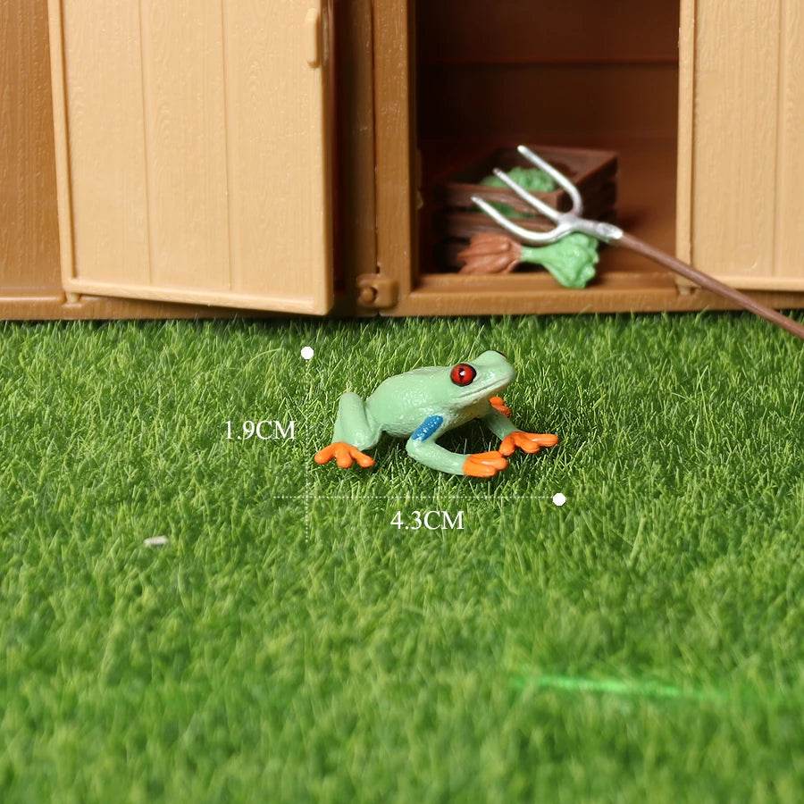 Realistic Frog Figurines Colorful Poison Dart Cake Topper - ToylandEU