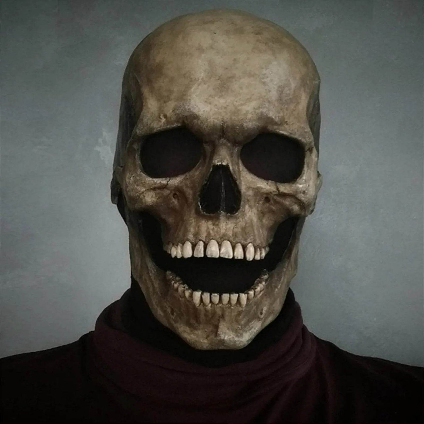Realistic Full Head Mask With Moving Jaw For Adults - ToylandEU