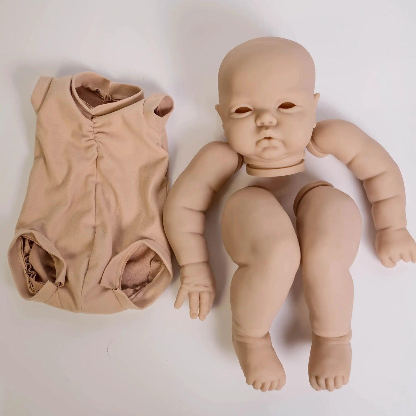  24 Inch Reborn Doll Kit With Premium Soft Cloth Body -  ToylandEU™