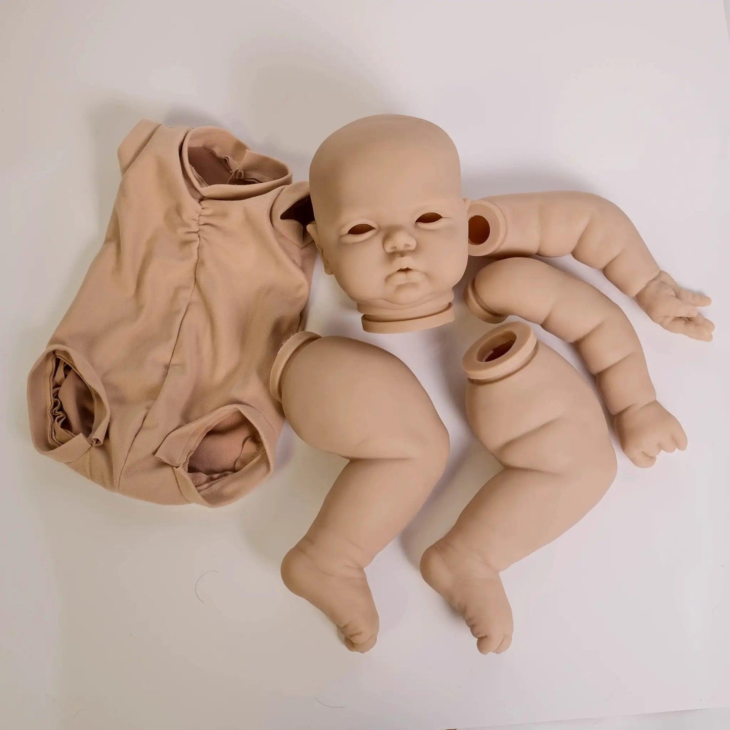  24 Inch Reborn Doll Kit With Premium Soft Cloth Body -  ToylandEU™
