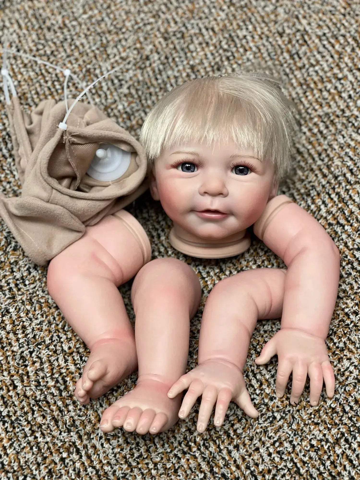  Reborn Doll Kit Unassembled 55cm Rooted Hair Lifelike -  ToylandEU™