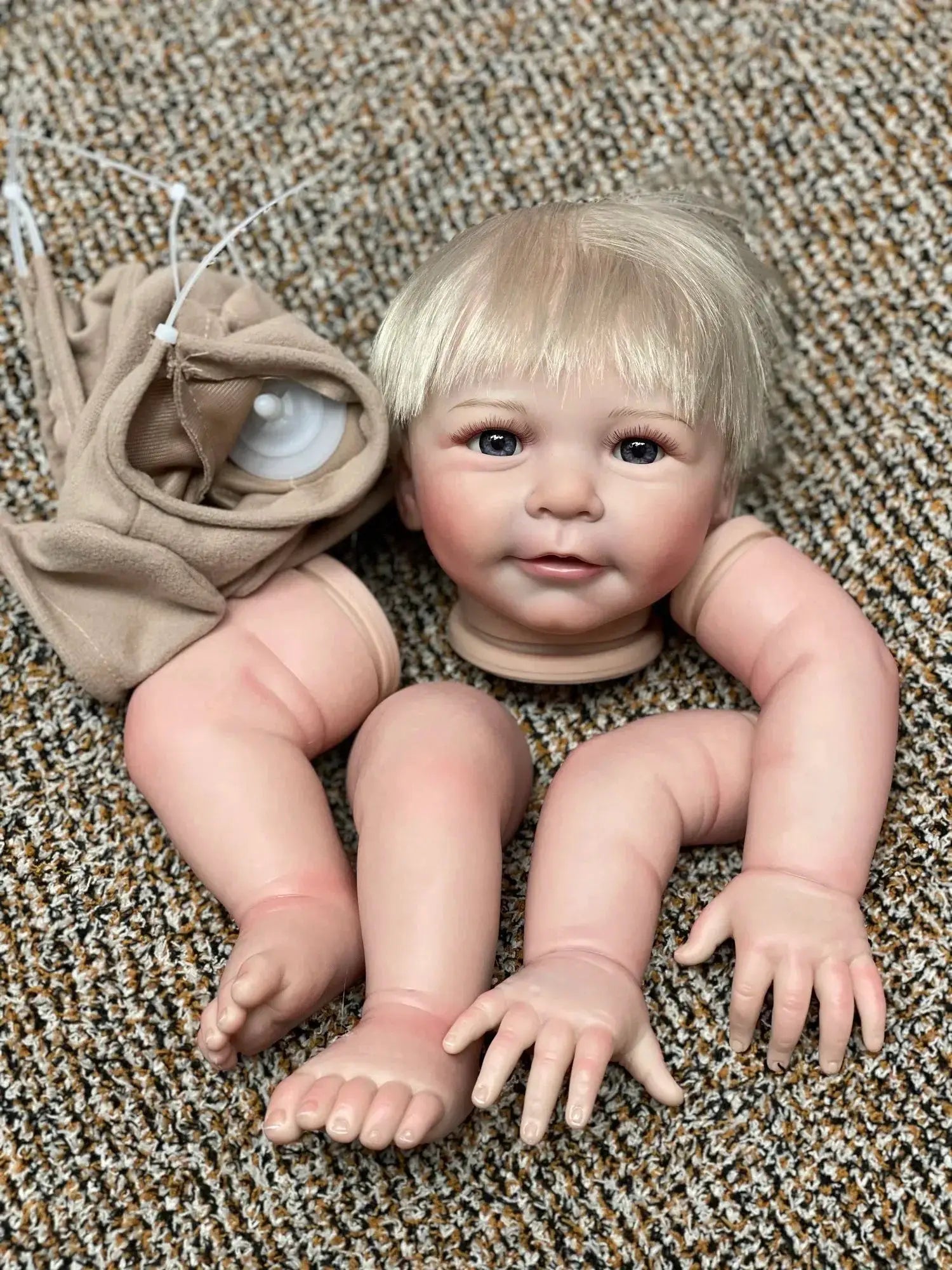 Reborn Doll Kit Unassembled 55cm Rooted White Hair Lifelike - ToylandEU