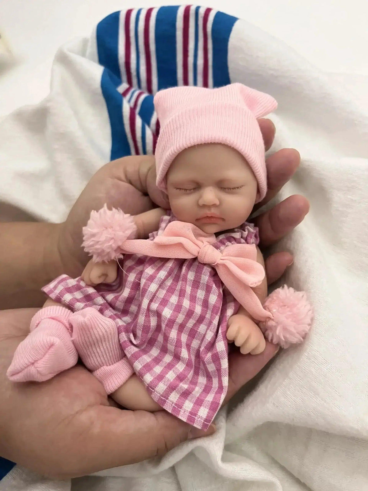  Miniature Babies 7" Full Body Silicone Baby Reborn Doll Lifelike Sleeping Baby Girl Gift -  ToylandEU™