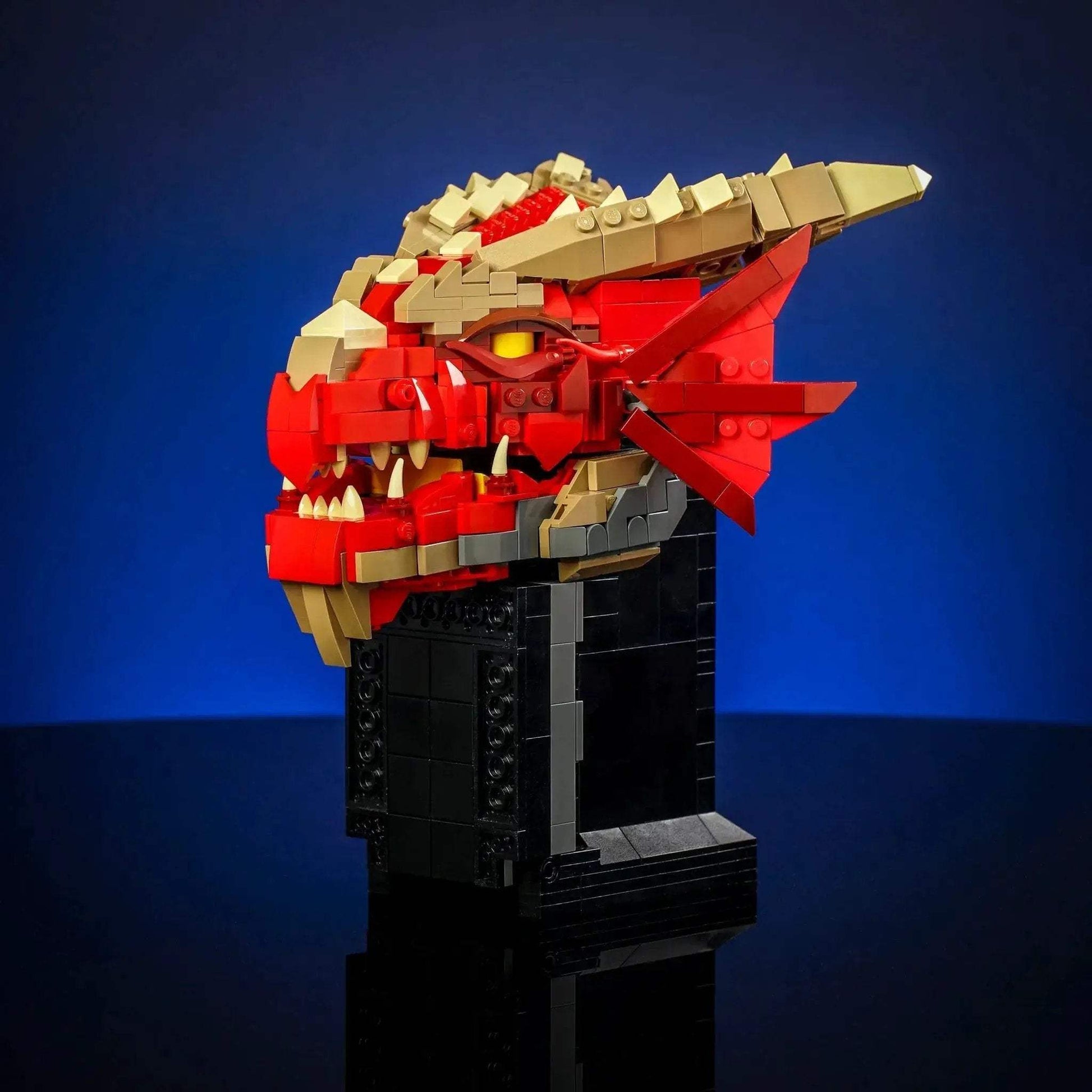 Dragon Dice Tower With LEGO Buildable Display Showpiece - ToylandEU