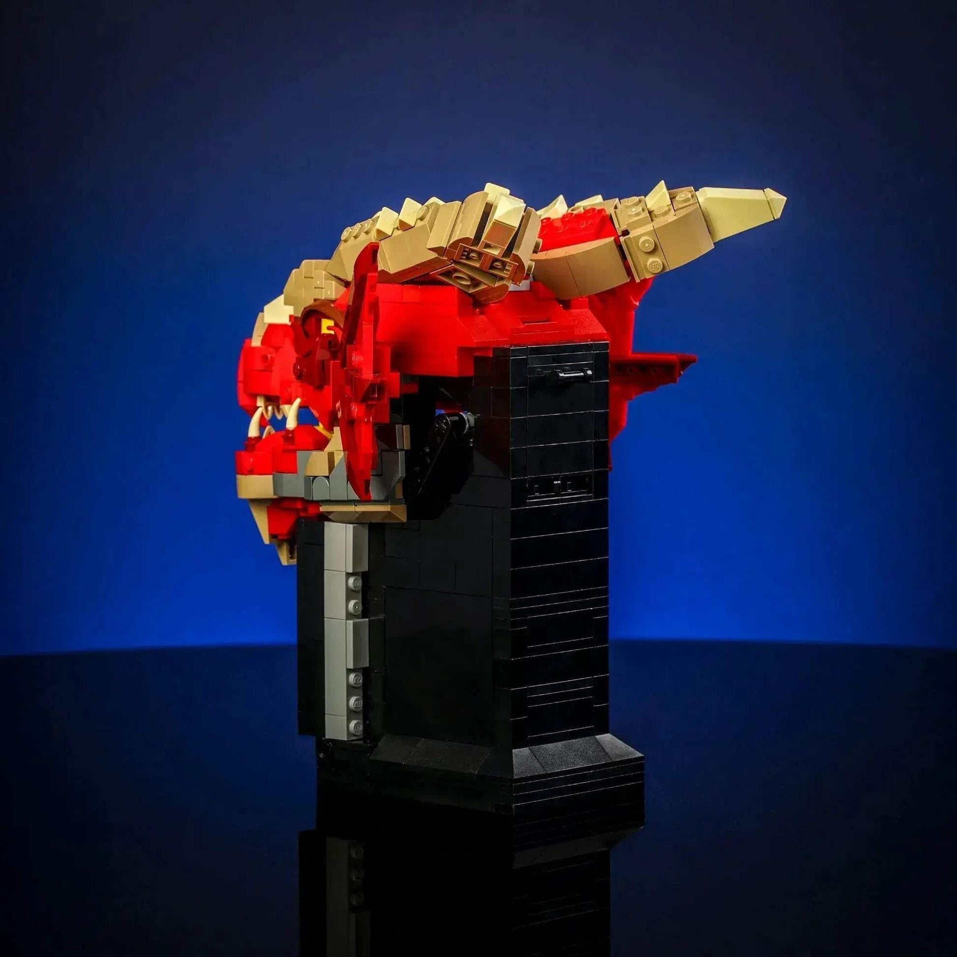 Dragon Dice Tower With LEGO Buildable Display Showpiece - ToylandEU