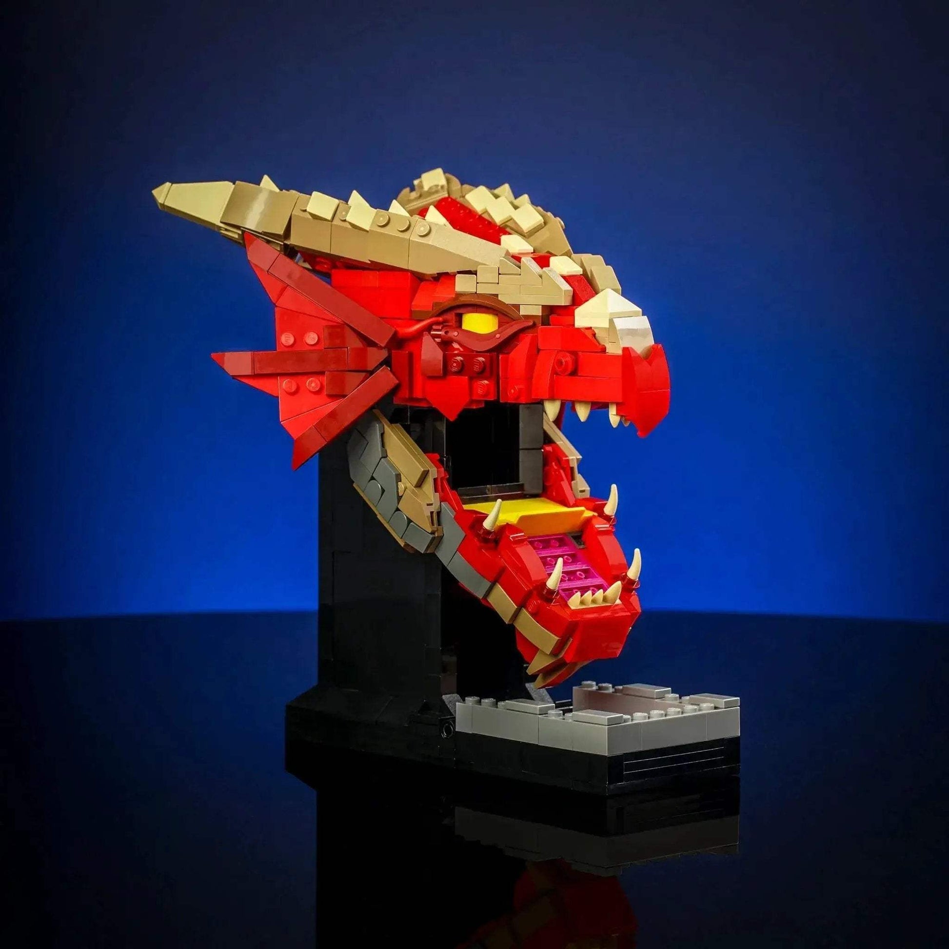 Dragon Dice Tower With LEGO Buildable Display Showpiece - ToylandEU