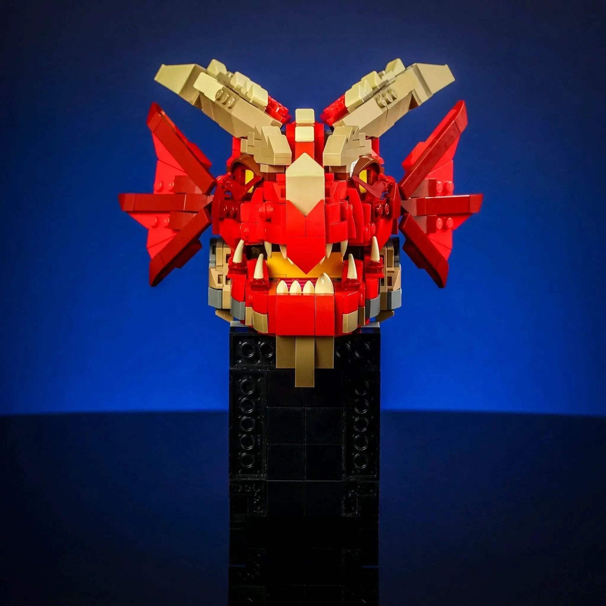 Dragon Dice Tower With LEGO Buildable Display Showpiece - ToylandEU