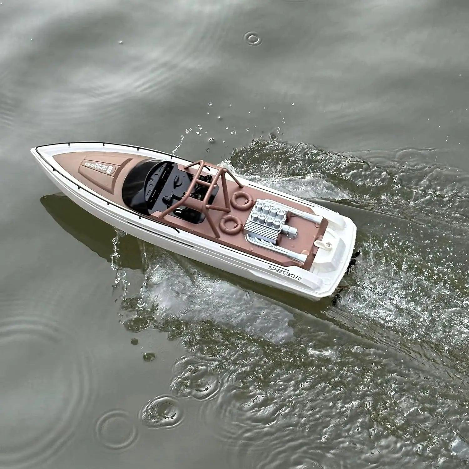  Remote Control Boat | 4CH 15km/h Top Speed | Toylandeu™ 