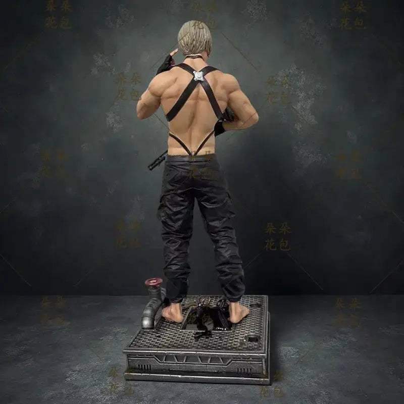 Resident Evil Leon Kennedy Figure Desk Decor Collectible Gift - ToylandEU