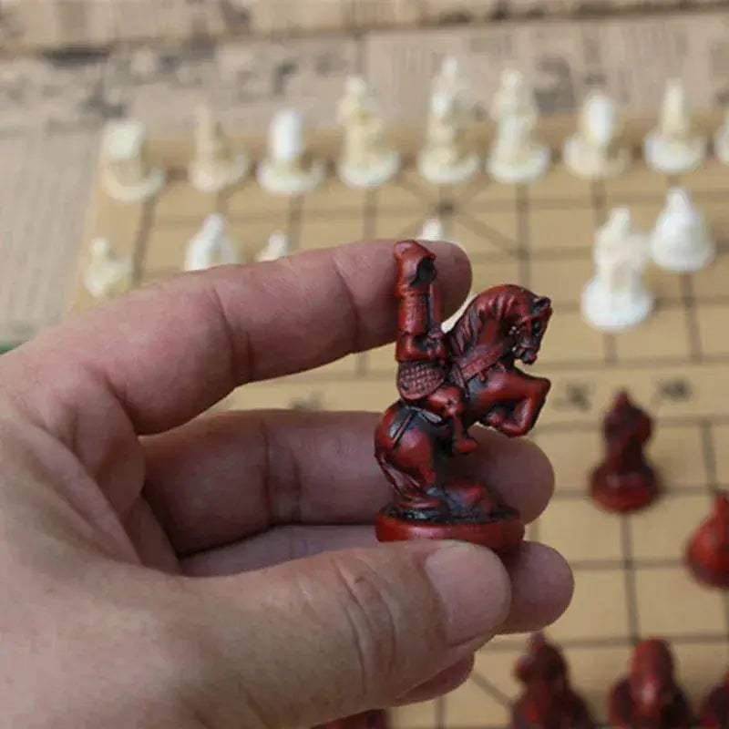 Retro Chinese Chess Set With Premium Durable Resin Pieces - ToylandEU