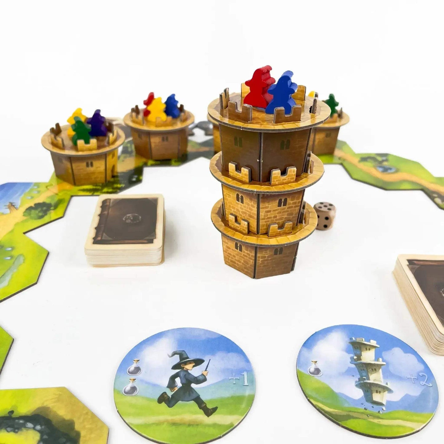 Roaming Tower Board Game Fast Paced Fantasy Adventure Gift - ToylandEU