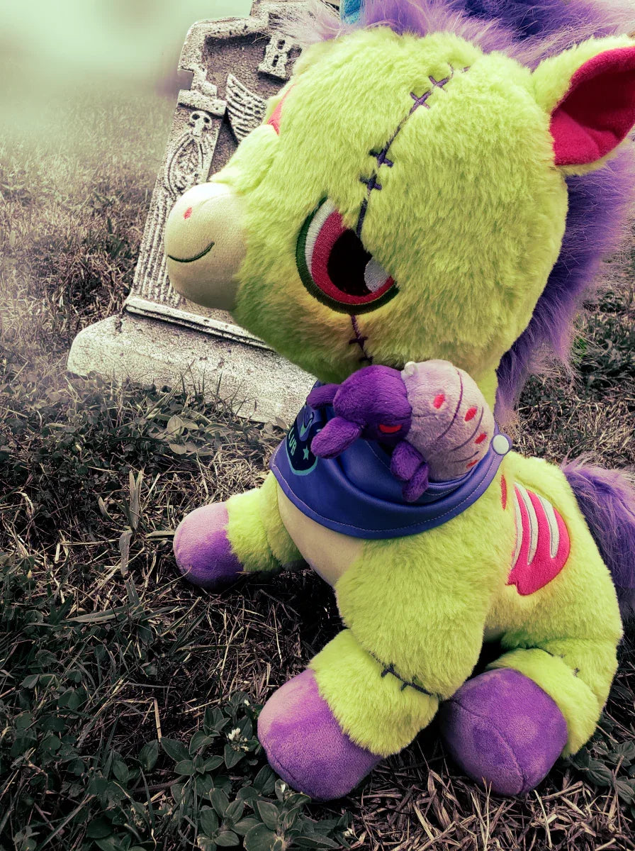 Zombie Unicorn Rotwell Figurine With Eerie Charm Collectible - ToylandEU