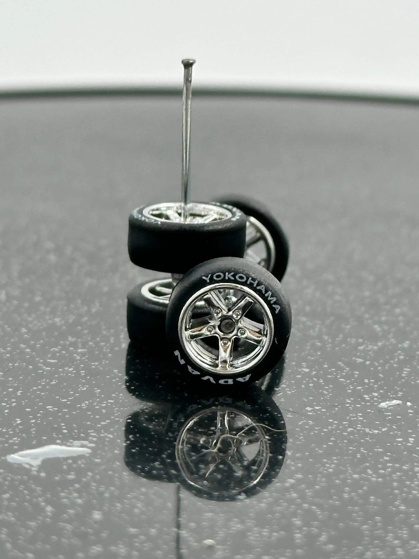 Realistic Drive Rubber Wheels for Diecast Cars One Sixty Four - ToylandEU
